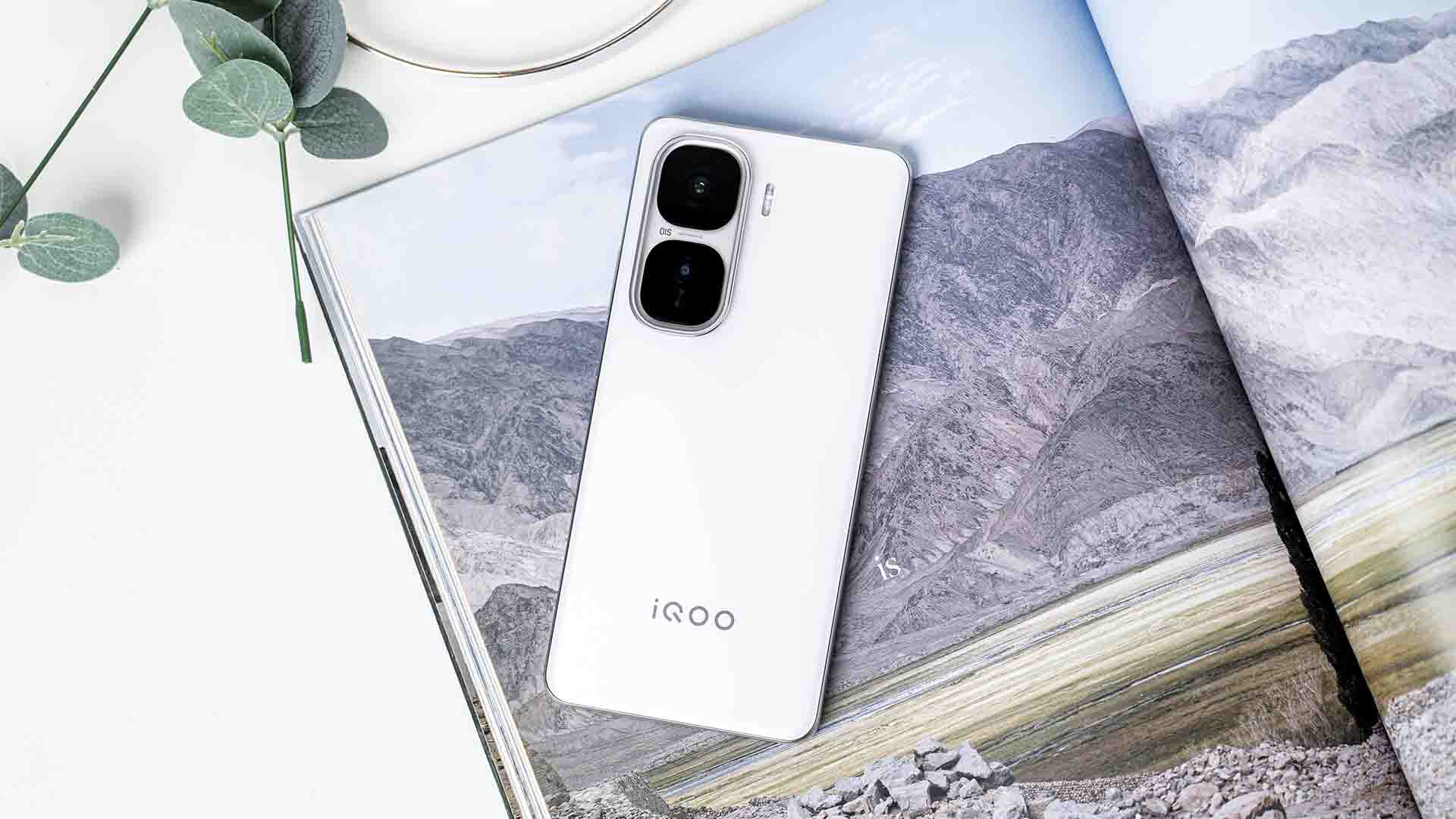 8Gen3新王诞生 iQOO Neo10首发评测：不给旗舰留活路