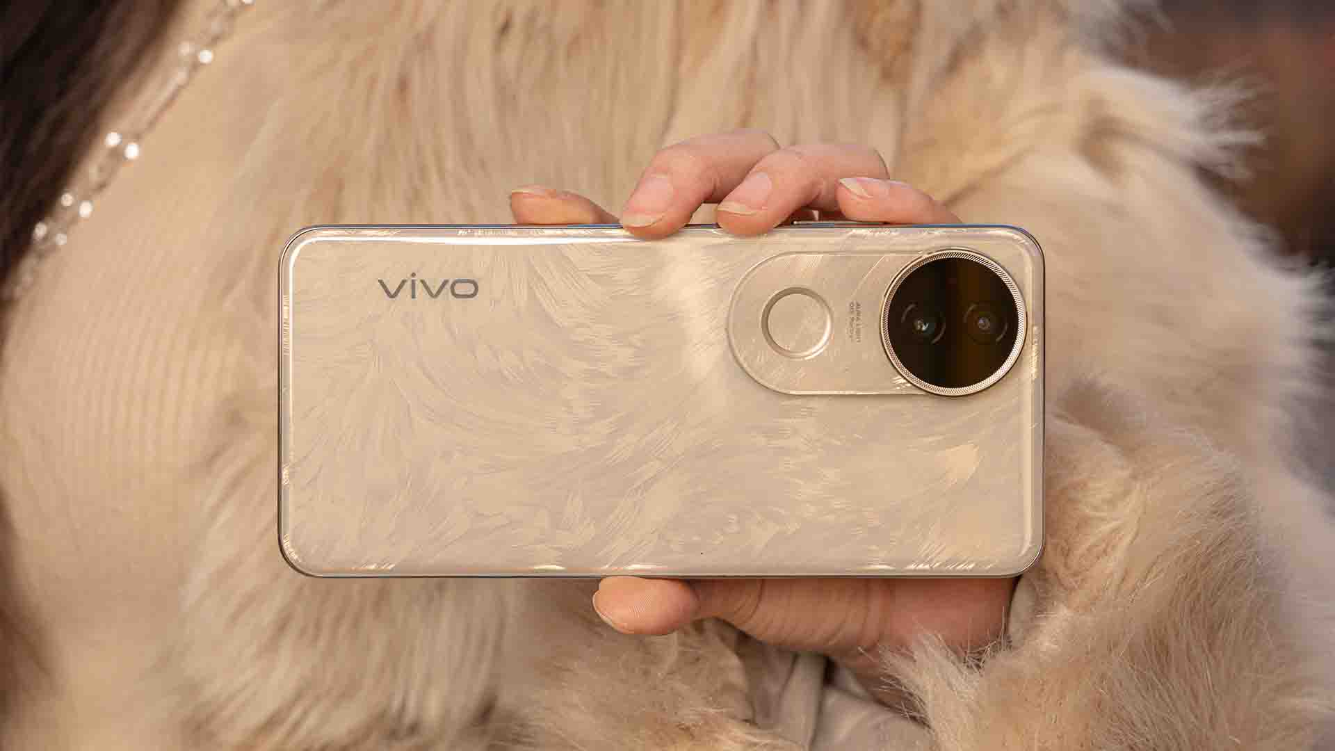 轻薄也能有夸张长续航 vivo S20手机评测：够美够能拍