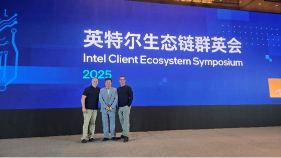 英特尔携手京东方推出创新显示技术,AI加持,更长续航